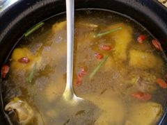 -杭州六谷生态休闲农庄有限公司