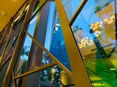 -港丽餐厅(高德置地店)