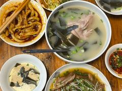 -中和裴氏蹄花(府河路店)