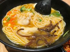 -云味馆过桥米线(皇庭广场店)