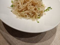 鲍菇拌海蜇-品悦酒店(三林古镇店)