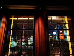 门面-YUE·6·西式融合餐厅(外滩六号店)