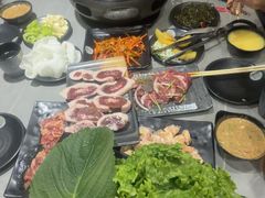 -啊美丽炭火烤肉(滑翔一店)