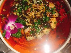 -三人行骨头王火锅(长寿店)