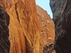 -天山神秘大峡谷