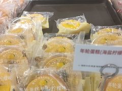 -85度C(生甜甜圈研究工坊·上海局门店)