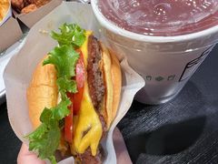招牌牛肉堡-Shake Shack(西单大悦城店)