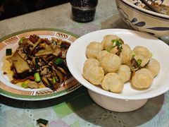 -蜗牛小馆醉乡民谣云南菜(惠新西里店)