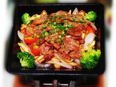 香煎低温肥牛腩-鼎记酒楼(雁南一路店)