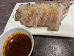 手抓羊肉半斤-贯贯吉·清真餐厅(浙江中路店)