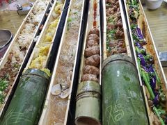 自助取餐区-丰依竹食·老牌竹筒饭