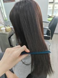 -LILI·HAIR SALON理理造型