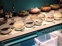 自助调料区-五星桥原切肥牛火锅·30年专注好牛肉(湖塘店)