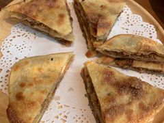 -有红鸡毛店·川菜(建设路店)