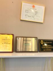 -More摩尔医美の注射线雕光电中心