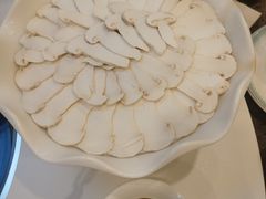 -菌海森林·非遗野生菌火锅(西山区滇池路摩根道店)