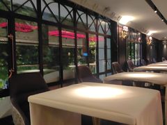 -弦月窗LUNETTE BY AMANDA(复兴路店)