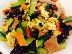 -鹤乡东北菜(崮山路店)