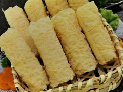 -湊湊火锅·茶憩(打浦桥日月光店)