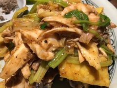 -大头虾越式风味餐厅(光明广场店)