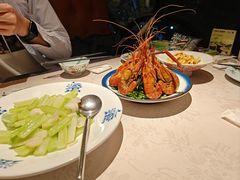 -维园悦谱·海派家常菜(乌鲁木齐南路店)