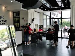 -风向标WIND VANE SALON