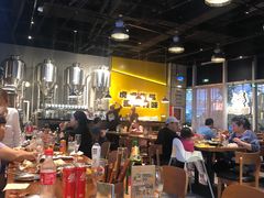 -HUZI虎滋精酿餐吧(京西大悦城店)