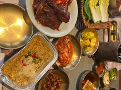-草家酱蟹炭火烤肉店(珲春南路一店)