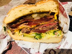 -The Habit Burger Grill 哈比特汉堡(复兴soho店)