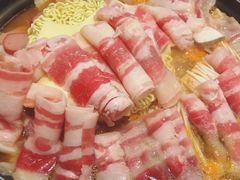 -炙韩料理·部队锅专门店