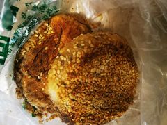 芝麻烧饼-老回回小吃(百万庄店)