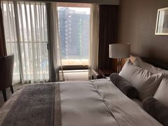 -珠海拱北口岸希尔顿欢朋酒店