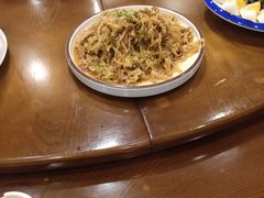 -赤峰宴宾楼(满洲里路店)