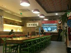 -秦香陕西食府(华贸天地店)