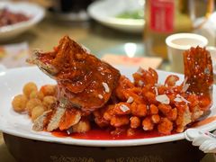 松鼠桂鱼-吴越荣记苏州菜·松鼠桂鱼 100% 活鱼现做(月光码头店)