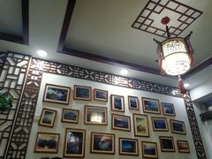 大堂-临街徽菜馆·正宗黄山味