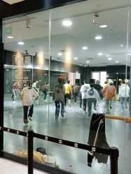 -5KM舞蹈街舞工作室