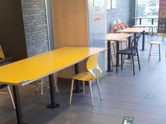 用餐区-麦当劳(东石东一路店)