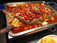 -鸣记脆皮烤鱼·海鲜烤鱼(三八广场店)