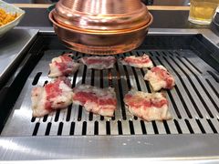 -臻牛烤肉