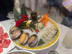 海鲜拼盘（小青龙）-红雀围·海鲜火锅(陆家嘴中心店)