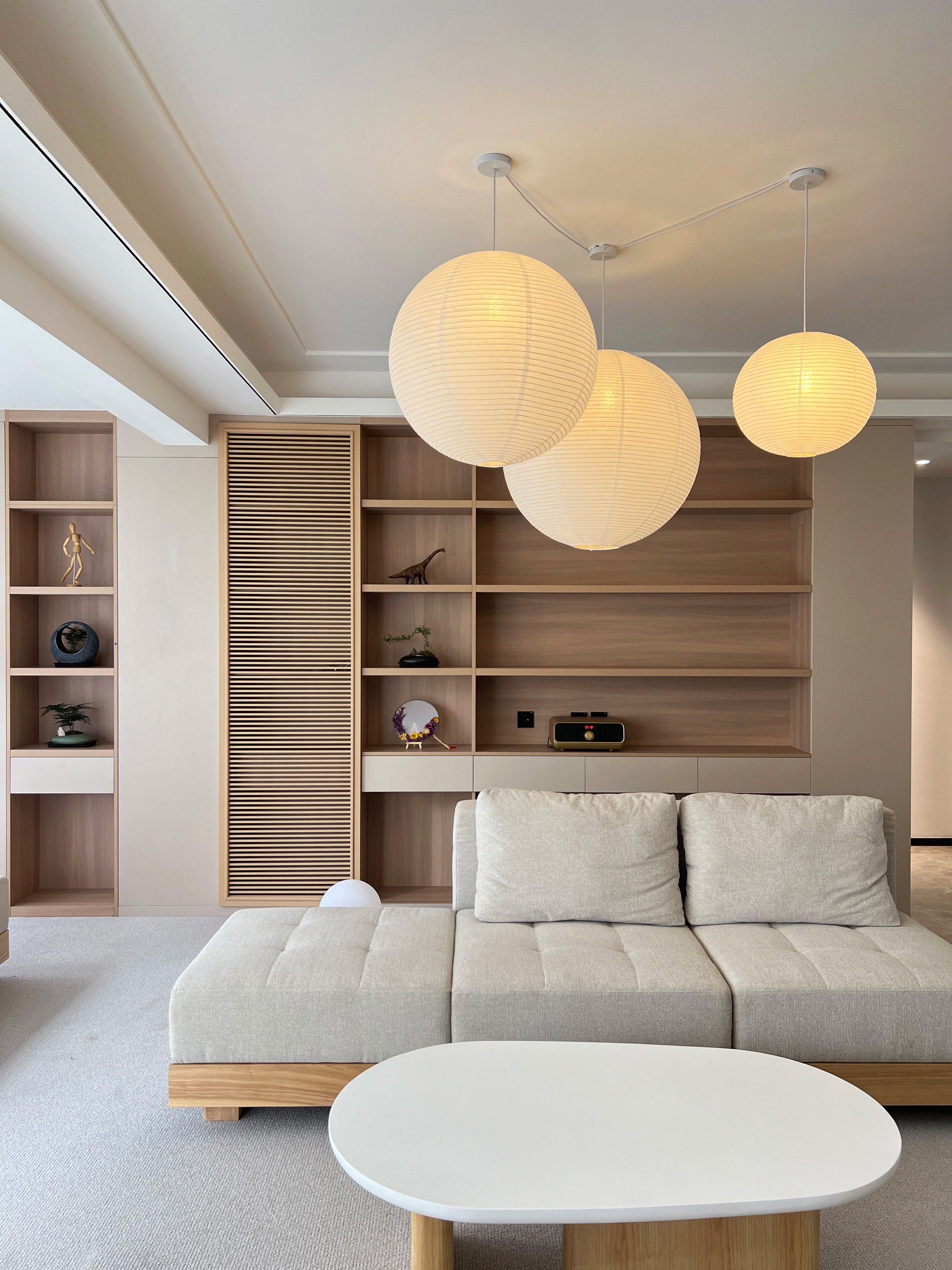 日式和风白色圆球吊灯 ,日式双排布艺沙发