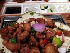 柠檬叶酥小排-老滇山寨•云南特色菜•地方菜•民族风情歌舞表演(金碧店)