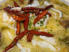 -鱼亨小鲜酸菜鱼(大信店)
