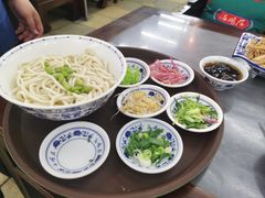 -海碗居老北京炸酱面(增光路店)