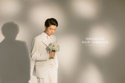 点击看大图 -挪娅婚纱摄影皇家会所