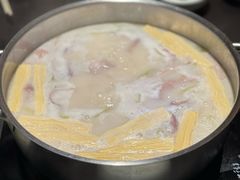澳门猪肚小蹄锅-官也街澳门火锅(新源里店)