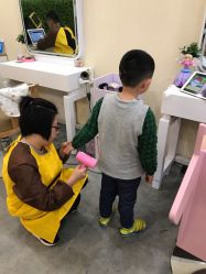 -马克叔叔儿童理发形象设计