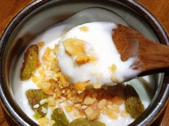 人手一份的酸奶-天山醉美·新疆餐厅(富华里店)