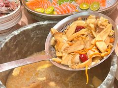 -蘑界·野生菌火锅(深业上城店)